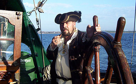Skipper Ingo von der MS Reudnitz